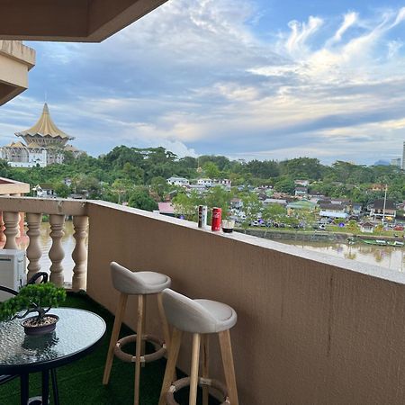 Riverview Home @Waterfront Kch Kuching Dış mekan fotoğraf
