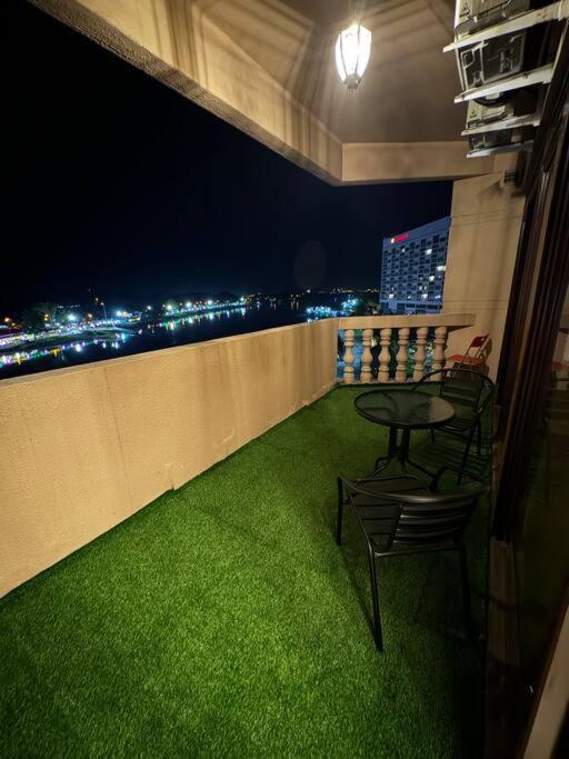 Riverview Home @Waterfront Kch Kuching Dış mekan fotoğraf